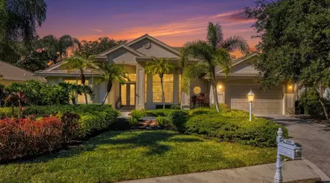 6308 Thorndon Cir, University Park, FL 34201