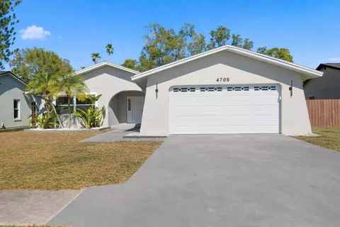 4705 Cypress Tree Dr, Tampa, FL 33624