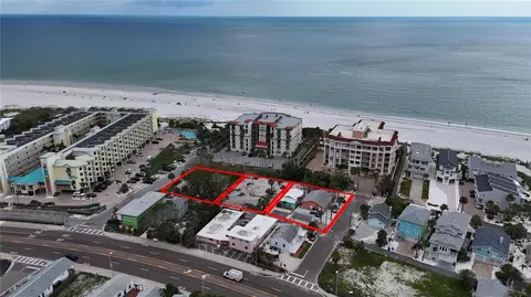 12109 Sunshine Ln, Treasure Island, FL 33706