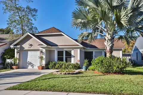 7920 George Washington Ln, Tampa, FL 33637
