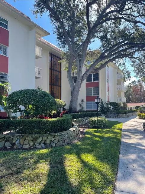 2650 Pearce Dr #309, Clearwater, FL 33764