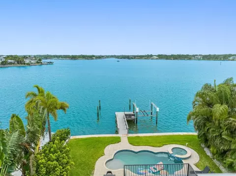 387 12th Ave, Indian Rocks Beach, FL 33785