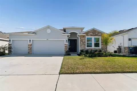 9882 Shoreline View Way, Wesley Chapel, FL 33545