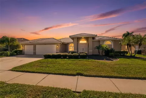 3150 Sterling St, Tarpon Springs, FL 34688