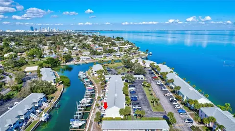 4799 Coquina Key Dr SE, Saint Petersburg, FL 33705