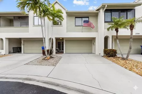 2392 Hanover Dr, Dunedin, FL 34698