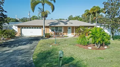 11535 64th Ter, Seminole, FL 33772