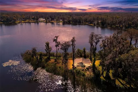 602 Druid Way, Lutz, FL 33548