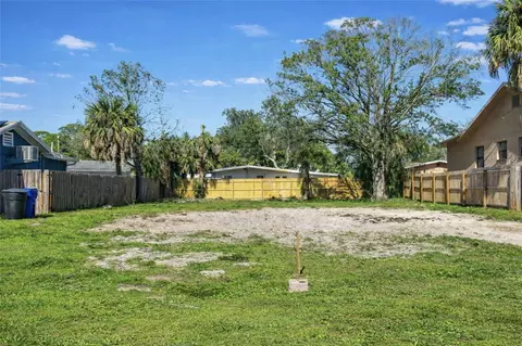 319 80th Ave NE, Saint Petersburg, FL 33702