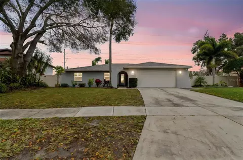 3311 Hunt Club Dr, Clearwater, FL 33761
