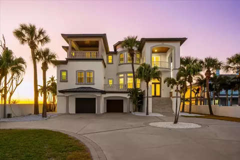 960 Gulf Blvd, Belleair Beach, FL 33786