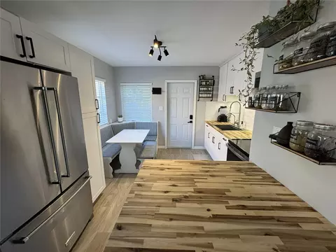 Kitchen - 1863 Pasadena Dr, Dunedin, FL 34698 photo 6 of 6
