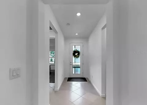 Entry Way - 14115 Hammock Crest Way, Riverview, FL 33569 photo 1 of 1