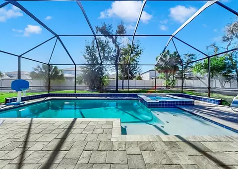 Exterior - 14115 Hammock Crest Way, Riverview, FL 33569 photo 4 of 5