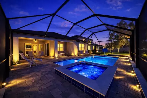 Exterior - 14115 Hammock Crest Way, Riverview, FL 33569 photo 2 of 5