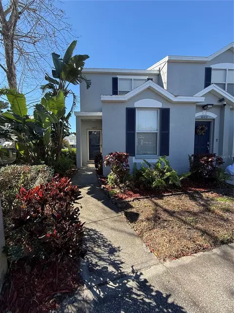 10433 Heron Lake Dr, Riverview, FL 33578