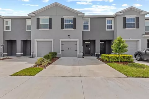 33064 Tulip Petal Ln, Wesley Chapel, FL 33545