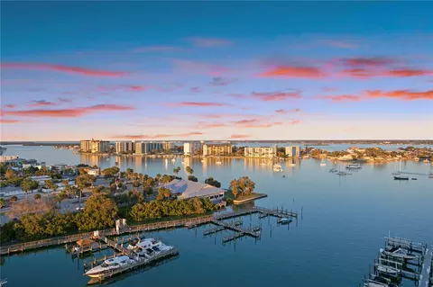 521 Mandalay Ave #1210, Clearwater Beach, FL 33767