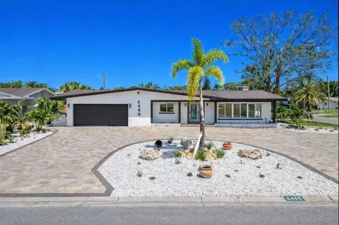 6400 Mockingbird Way S, Saint Petersburg, FL 33707