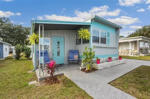 37020 Lois Ave, Zephyrhills, FL 33542