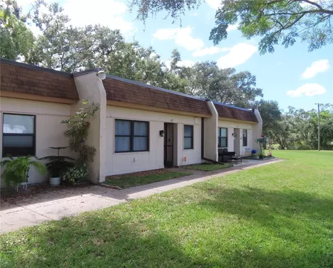 1167 Mission Cir #53E, Clearwater, FL 33759