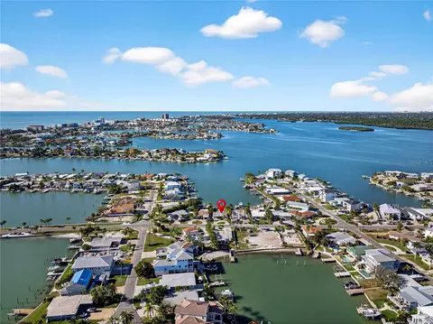 406 161st Ave, Redington Beach, FL 33708