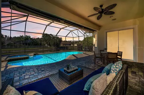 3033 Stonegate Falls Dr, Land O Lakes, FL 34638