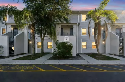 7015 Waterside Dr #1, Tampa, FL 33617