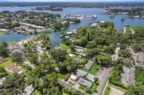 222 NE 1st Ave, Crystal River, FL 34429