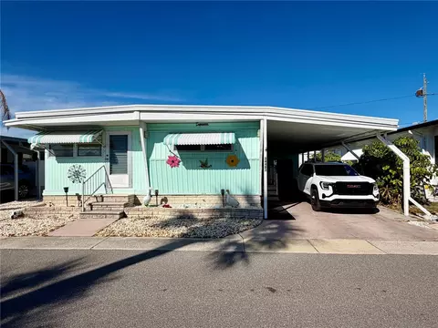 34483 Cactus Dr N, Pinellas Park, FL 33781