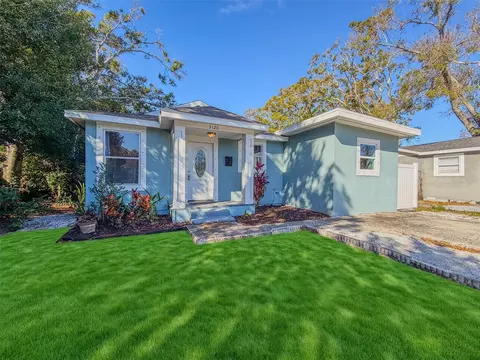 3126 Queen St N, Saint Petersburg, FL 33713
