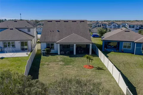 View/Area - 7430 Pool Compass Loop, Wesley Chapel, FL 33545 photo 5 of 11