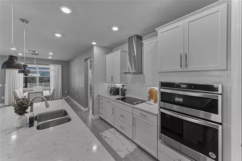 Kitchen - 7430 Pool Compass Loop, Wesley Chapel, FL 33545 photo 7 of 9