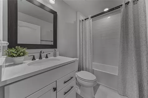 Bath - 7430 Pool Compass Loop, Wesley Chapel, FL 33545 photo 6 of 6