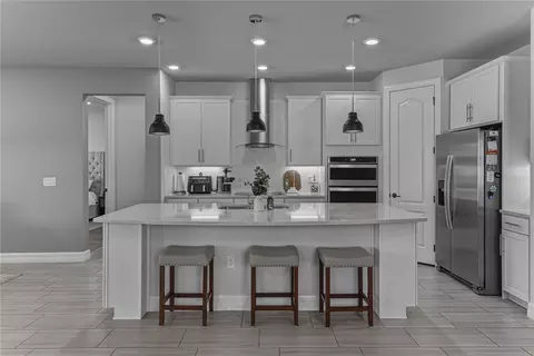 Kitchen - 7430 Pool Compass Loop, Wesley Chapel, FL 33545 photo 2 of 9