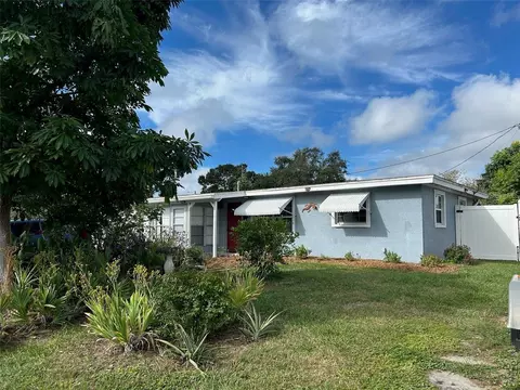 11412 103rd St, Largo, FL 33773