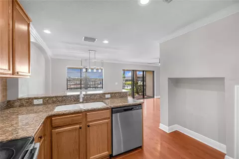 Kitchen - 614 Yardarm Dr #7, Apollo Beach, FL 33572 photo 3 of 3