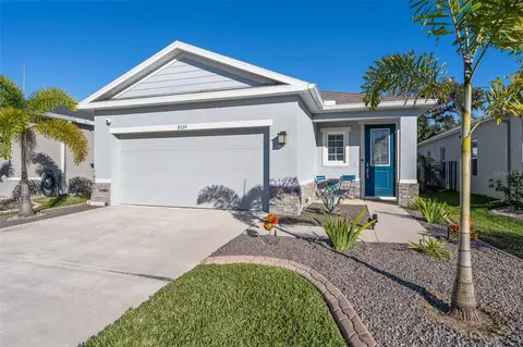 8724 Starry Night Ter, Parrish, FL 34219