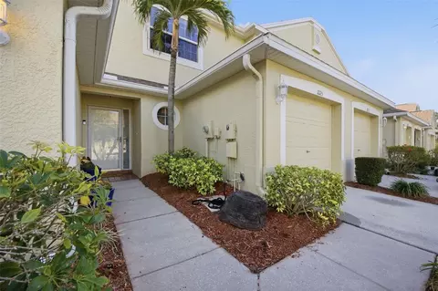 11125 Kapok Grand Cir, Madeira Beach, FL 33708