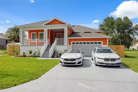8605 Inwood Dr, Hudson, FL 34667