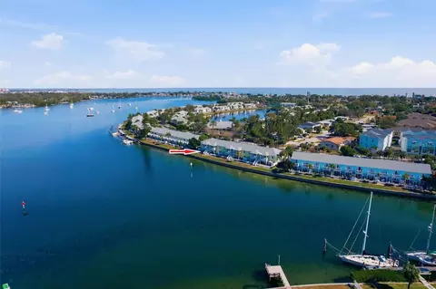 3783 Pompano #B, Saint Petersburg, FL 33705
