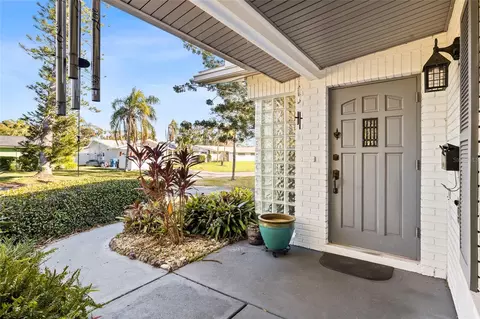 6801 15th St S, Saint Petersburg, FL 33705