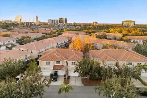 171 Valencia Cir, Saint Petersburg, FL 33716