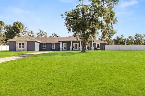812 Chastain Rd, Seffner, FL 33584