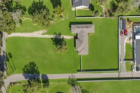 View/Area - 812 Chastain Rd, Seffner, FL 33584 photo 1 of 4