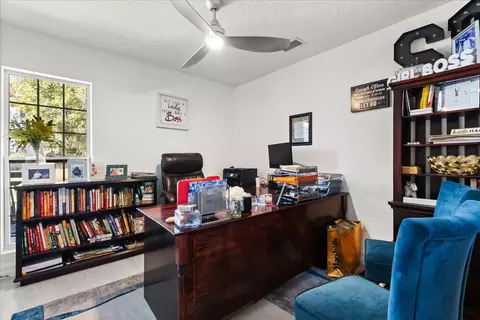 Other - 812 Chastain Rd, Seffner, FL 33584 photo 3 of 5
