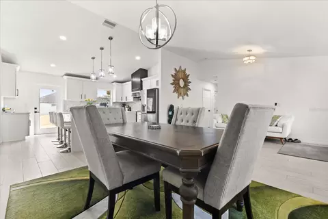 Dining - 812 Chastain Rd, Seffner, FL 33584 photo 1 of 2