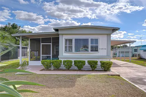 39612 Sterling Dr, Zephyrhills, FL 33542