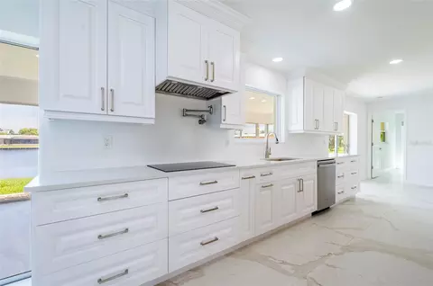 Other - 13797 Pinecrest Dr, Largo, FL 33774 photo 5 of 20
