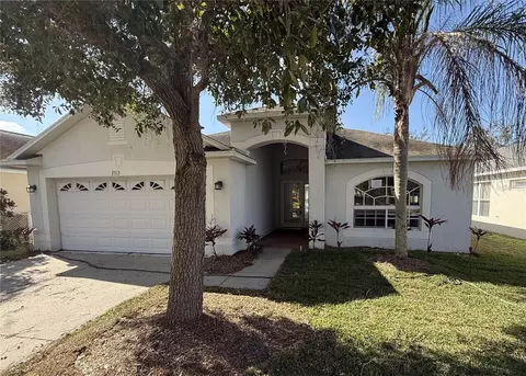 2313 Lawrence Hall St, Ruskin, FL 33570